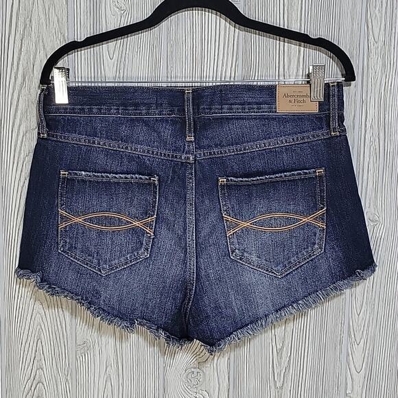 Abercrombie & Fitch Raw Hem Denim Jean Shorts Womens Size 6 Waist 28 - Picture 2 of 9